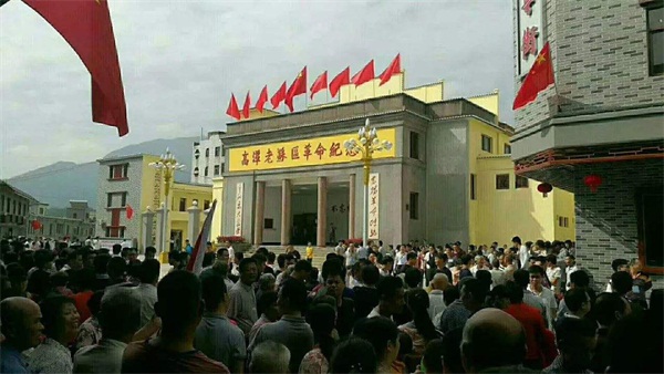 拓展“红+绿”产业链 红色旅游小镇崛起_旅游小镇策划_旅游小镇规划_旅游小镇运营管理_广州智汇